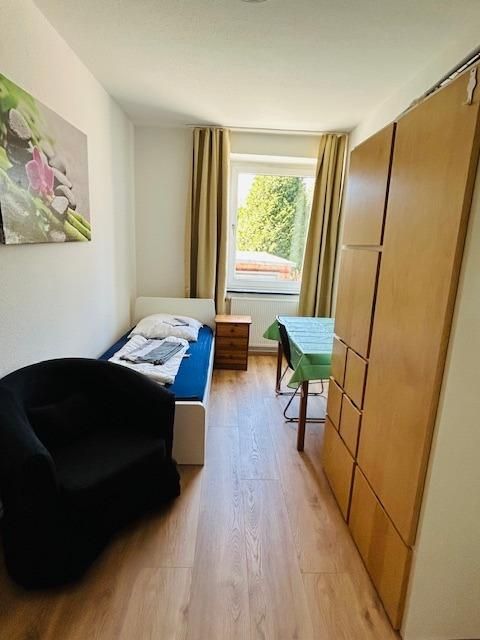 Zimmer in Wohnung PH1400-1